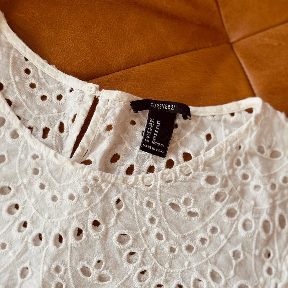 Cropped cut-out design cotton top - M - Picture 5 of 5